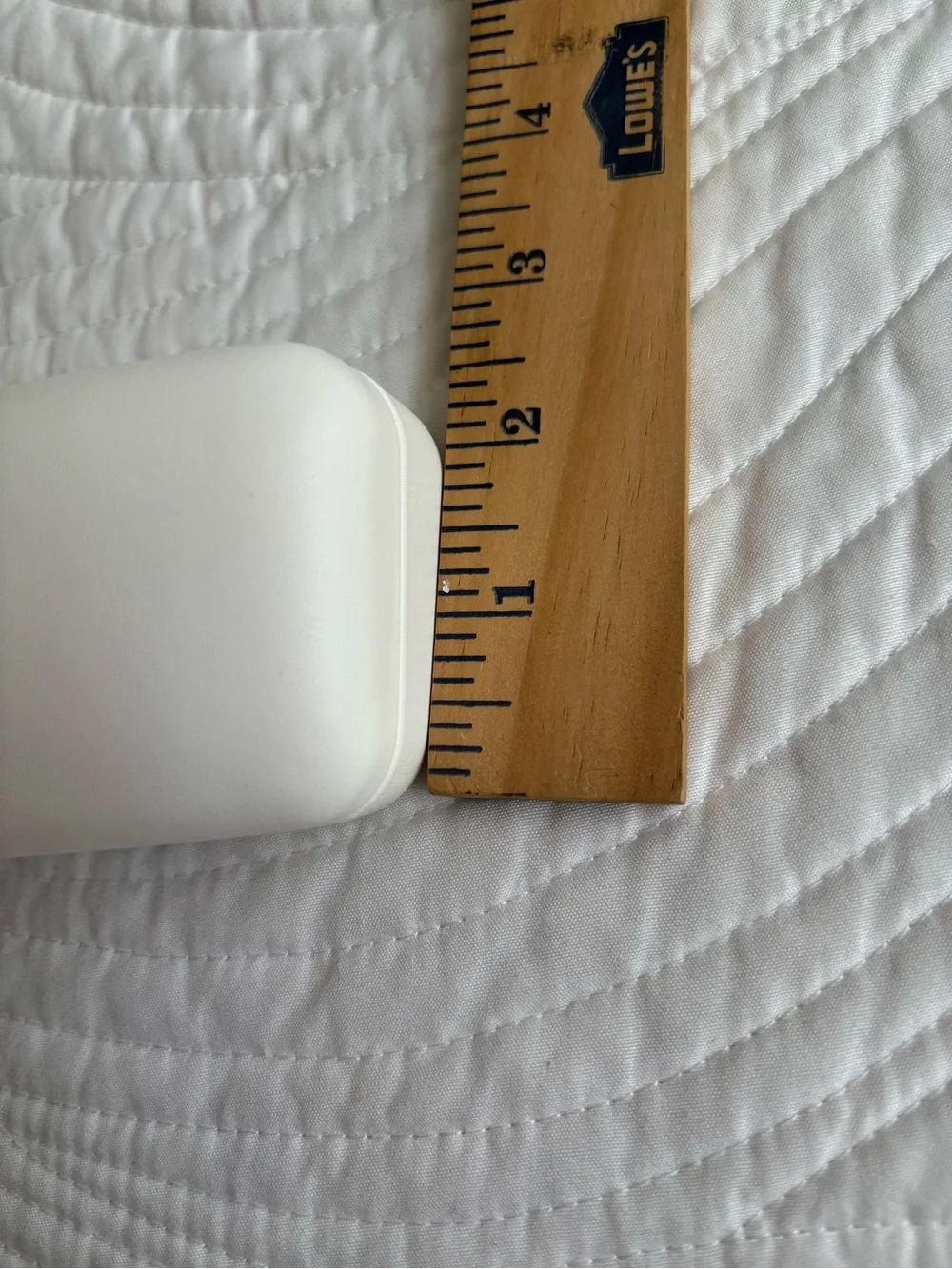 Calvin Klein Eyeglass Case New White Reading Glasses Hard Case Holder